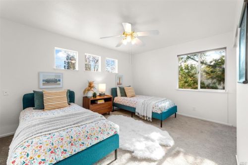 208 Bald Eagle Dr, Vacaville CA  95688-1054 exterior
