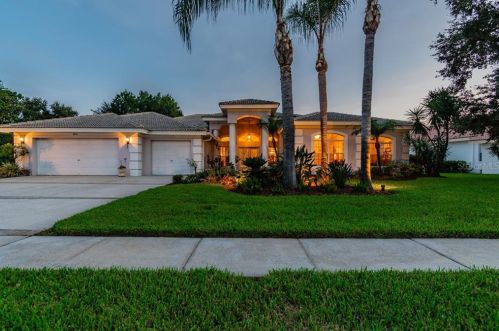3876 Brooksworth Ave, Tarpon Springs, FL 34688-7706