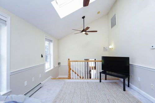 67 Butler St, Salem NH  03079-3940 exterior