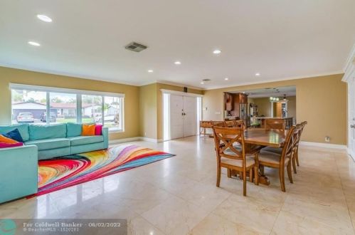 4000 41st Ct, Hollywood FL  33021-1820 exterior