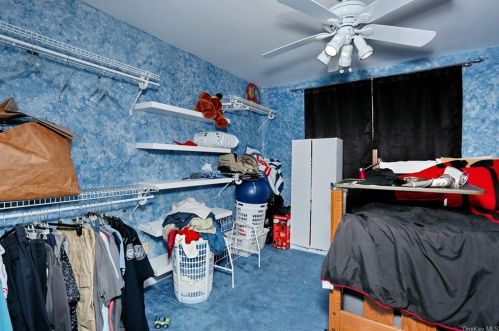 27 Larkin Ln, Garnerville NY  10923-1536 exterior