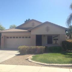 3733 Derringer Way, Gilbert AZ  85297-7826 exterior