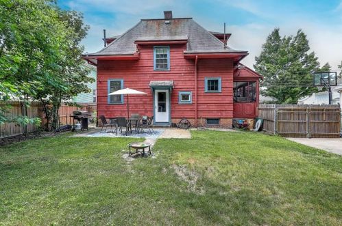 241 Lowell Ave, Providence, RI 02909-5234