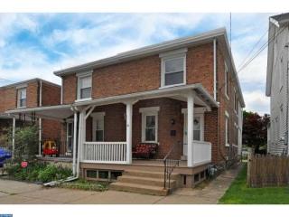16 Huber St, Ardsley, PA 19038-3402