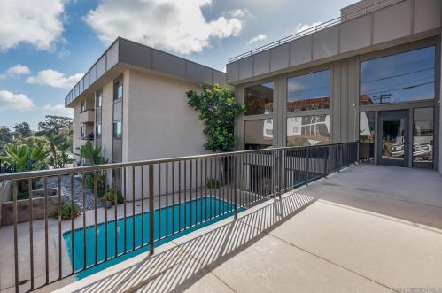 3940 Dove St, San Diego, CA 92103-2960