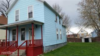 1345 Whitney Ave, Niagara Falls NY  14301-1261 exterior