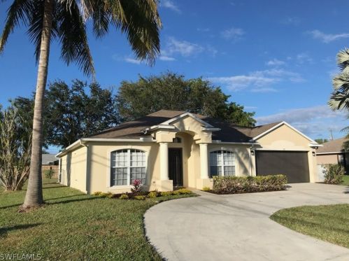 901 30th St, Cape Coral FL  33904-2931 exterior