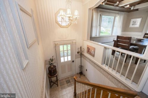 2448 Schaffer Rd, Pottstown, PA 19464-1116