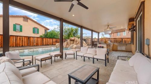 41062 Crimson Pillar Ln, Lake Elsinore CA  92532-1550 exterior