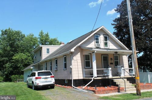 124 Lincoln Ave, Molino, PA 17961-1708