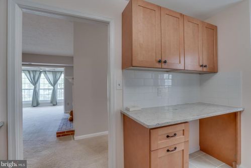 7779 Willow Pt Dr, Falls Church VA  22042-7536 exterior