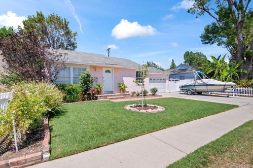 16919 Marlin Pl, Van Nuys, CA 91406-4526