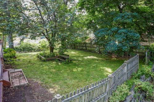 163 Teakettle Spout Rd, Mahopac NY  10541-4250 exterior