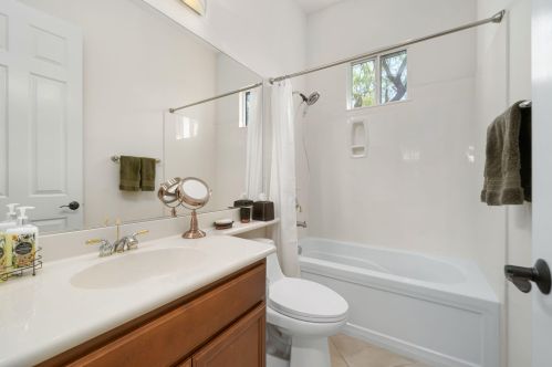 81936 Daniel Dr, La Quinta CA  92253-7734 exterior