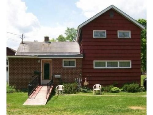 32 Park St, West Danby, NY 14883-9387