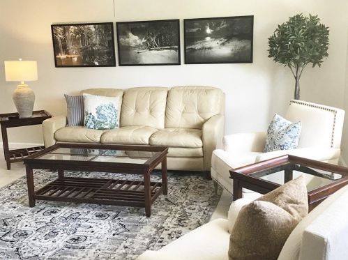 1075 Royal Palm Dr, Naples FL  34103-4847 exterior