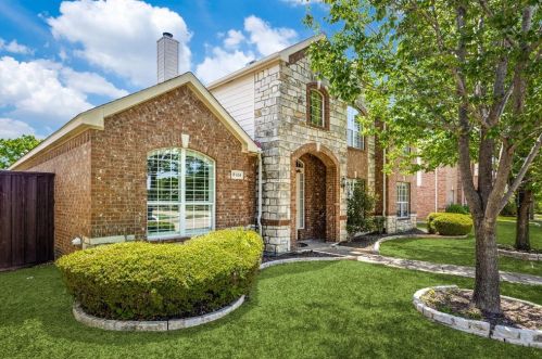 8124 Bent Tree Springs Dr, Plano TX  75025-6915 exterior