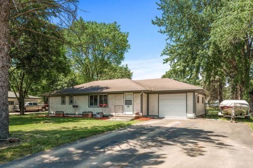 1545 Fountain Ln, Minneapolis, MN 55447-2719