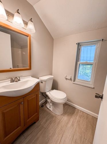 827 Woodward St, Mckeesport PA  15132-1660 exterior