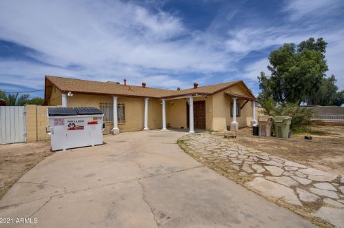 6102 Solano Dr, Glendale AZ  85303-4619 exterior