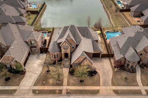 9012 Glendara Dr, Fort Worth, TX 76182-7536