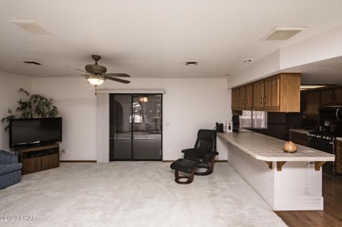 321 Acoma Blvd, Lake Havasu City AZ  86403-5050 exterior