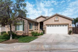2984 Powers Ave, Fresno, CA 93720-5314