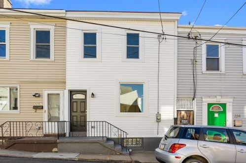 226 42nd St, Pittsburgh, PA 15201-2804