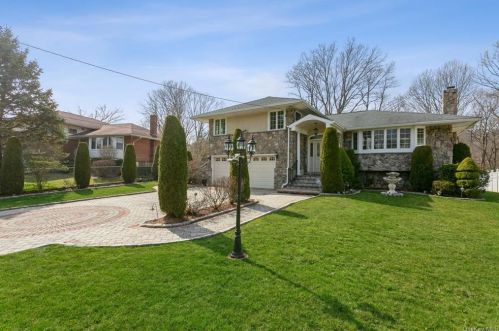 163 Finmor Dr, White Plains, NY 10607-2405