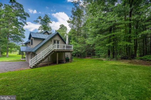 54 Owl Ln, North Newton, PA 17241-9701