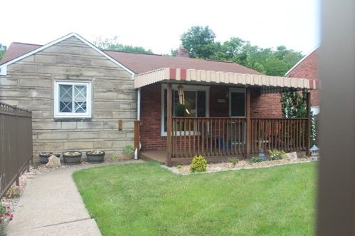 441 Glencoe Dr, Pittsburgh, PA 15122-2627