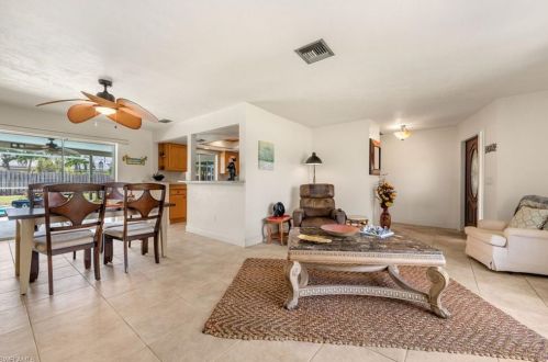 3934 19th Ave, Cape Coral FL  33904-5011 exterior