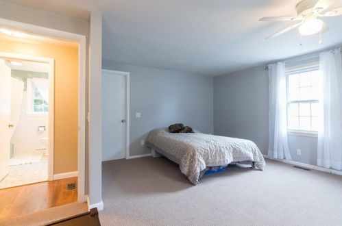 135 Brookside Dr, North Kingstown RI  02852-2005 exterior