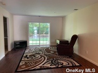 1103 Savoy Dr, Huntington Station NY  11747-5280 exterior