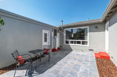 390 Rincon Ave, Livermore CA  94551-6521 exterior