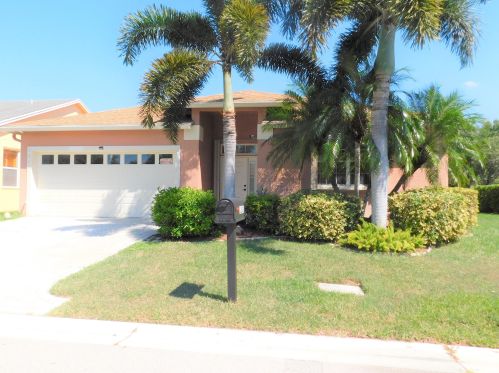 1201 Olympic Cir, West Palm Beach, FL 33413-3030