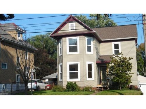 112 Acme St, Marietta, OH 45750-3401