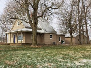 6 Columbia St, New Maysville, IN 46172-9049
