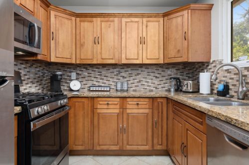 4124 Stephen Dr, North Highlands, CA 95660-4435