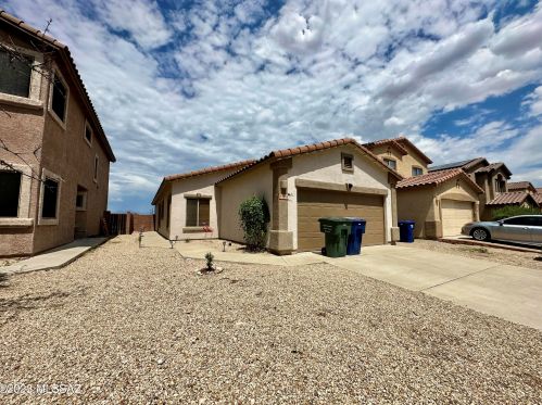 7635 Fair Meadows Loop, Tucson AZ  85756-6148 exterior