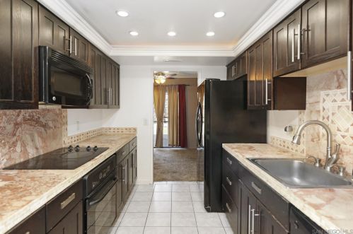 5895 Menorca Dr, San Diego, CA 92124-1107