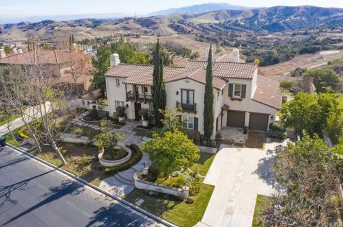 2285 Vellano Club Dr, Chino Hills, CA 91709-6628