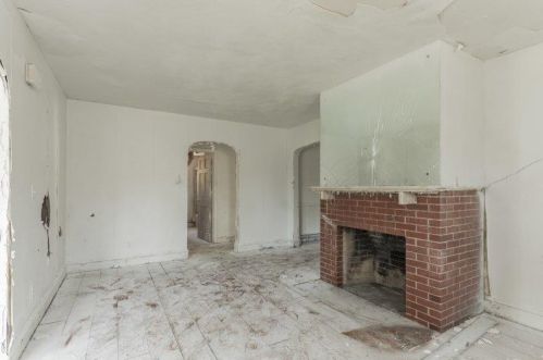 6 Reservoir Ave, Providence RI  02907-3430 exterior
