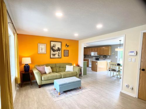 4000 125th Pl, Kenosha, WI 53158-3917