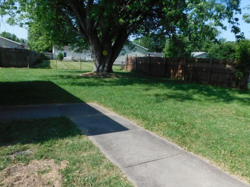 2029 Gridley Ct, Springfield OH 45505-4405 exterior