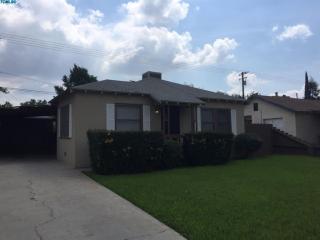 901 Apricot Ave, Tulare, CA 93274-4405