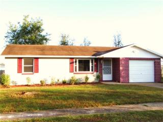 39533 9th Ave, Zephyrhills, FL 33542-4720
