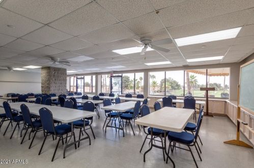 1569 Torrey Pines Ln, Chandler AZ  85249-8523 exterior