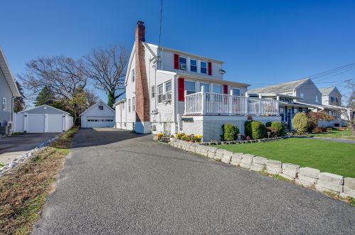 1214 Oakwood Rd, Belmar, NJ 07719-2843