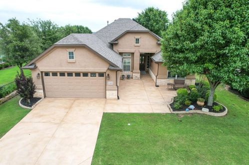 9509 Orangewood Trl, Denton TX 76207-8623 exterior